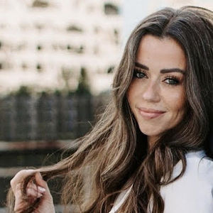 Meet your Posher, Hope